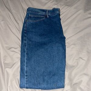 Urban outfitter BDG 32x32 dad slim taper fit jeans